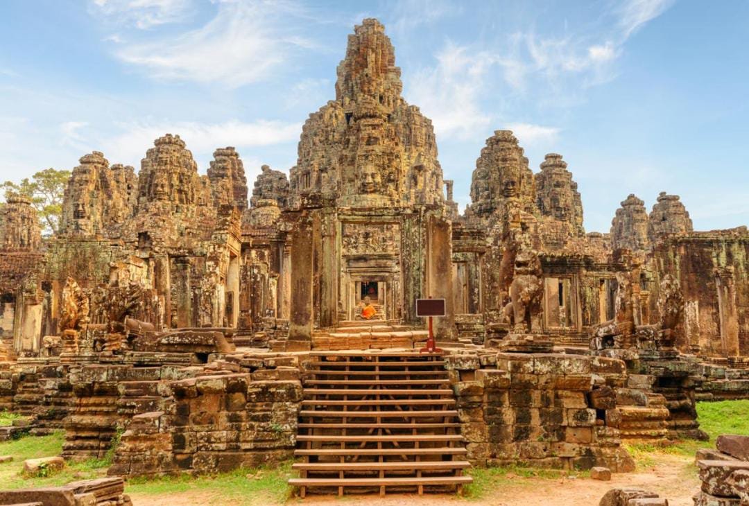 Cambodia – Phnom Penh – Siem Reap Duration: 5 Days / 4 Nights